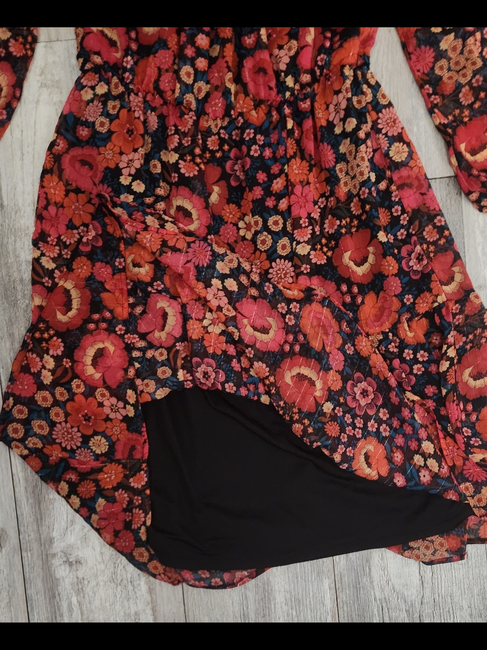 Beige By ECI Black, Red, and Orange Floral Dress - Picture 3 of 5